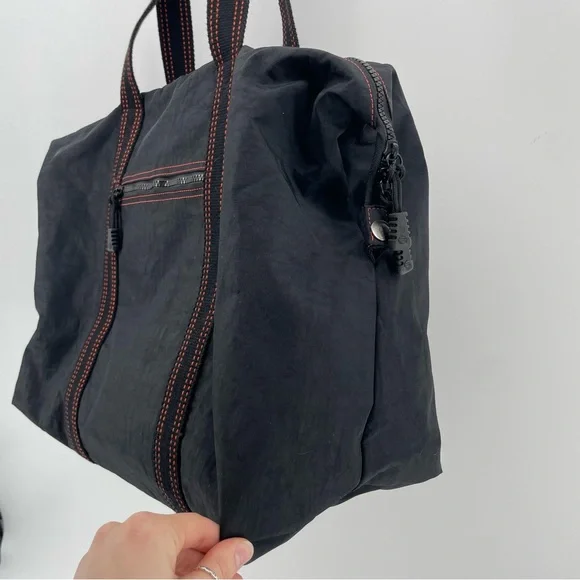 Harley-Davidson Black Nylon Travel Tote Duffle Bag Logo - Picture 7 of 10